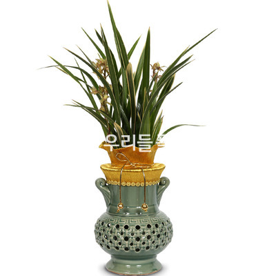 황금채홍(투각분)